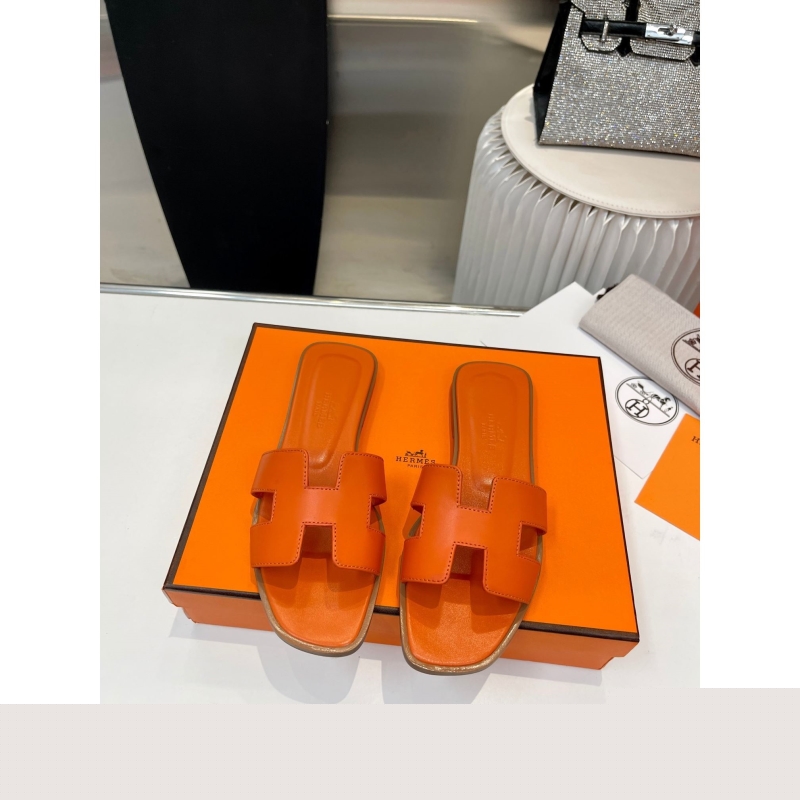 H**mes slippers